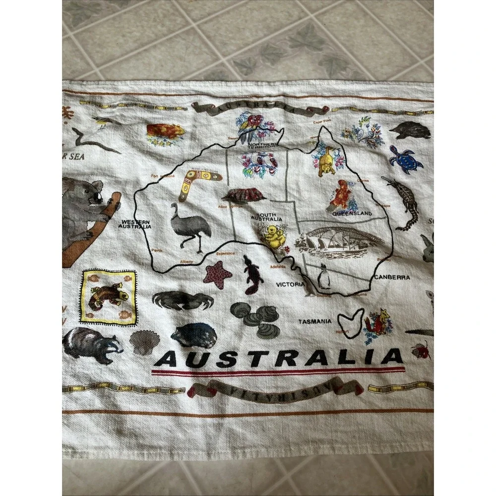 Australia Animals Flowers Map Souvenir Tea Towel Pure Linen 17.5 X 28.5 White